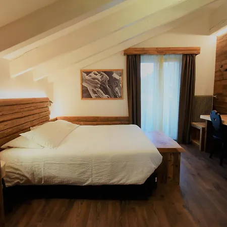 Garni Arnica ***s Hotel
