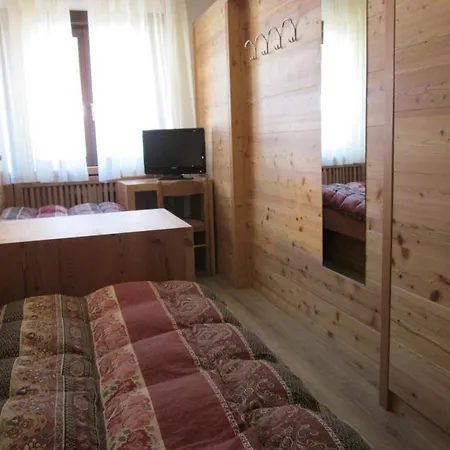 Hotell Hotel Garni Arnica ***S 3*