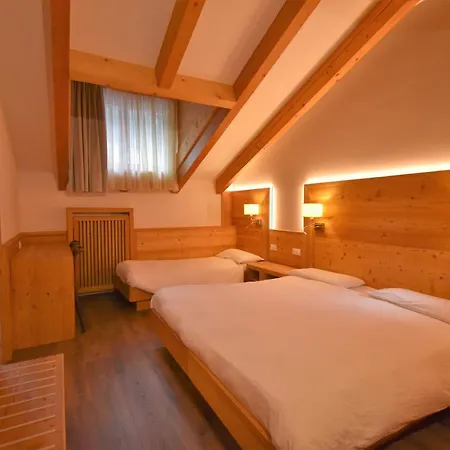 Hotell Hotel Garni Arnica ***S