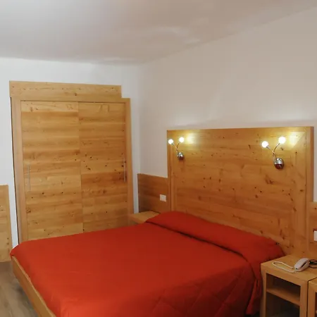 Hotell Hotel Garni Arnica ***S