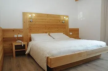 Hotell Hotel Garni Arnica ***S