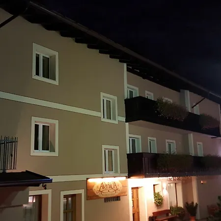 Hotel Garni Arnica ***S 3* Madonna di Campiglio