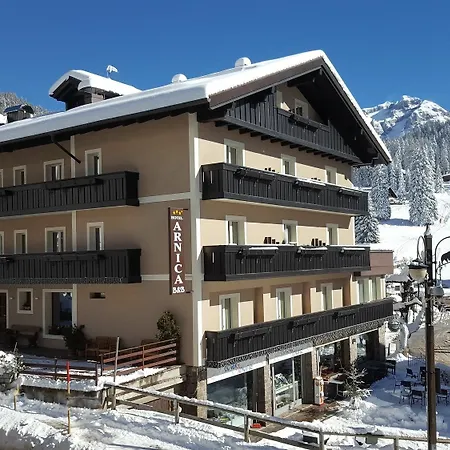 Hotel Garni Arnica ***S Hotell